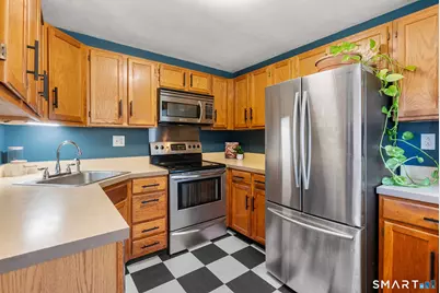 32 Rushford Meade #32, Granby, CT 06035 - Photo 3