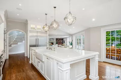 21 Fox Hill Lane, Darien, CT 06820 - Photo 11