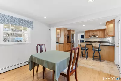 14 Richard Road, Simsbury, CT 06070 - Photo 13