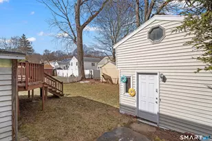 42 Westerleigh Rd, New Haven, CT 06511 - Photo 7