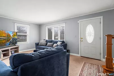 42 Westerleigh Road, New Haven, CT 06511 - Photo 9