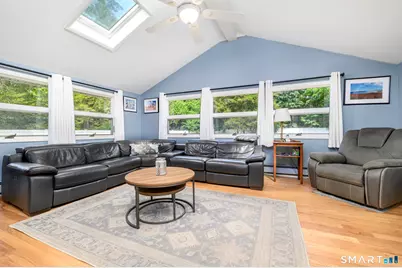 2 Thistle Road, Norwalk, CT 06851 - Photo 7