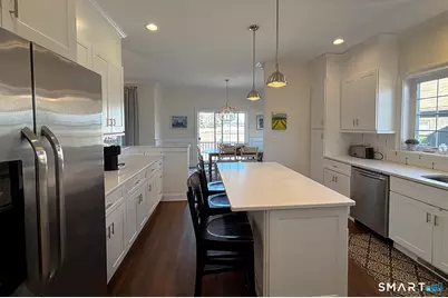 860 Oldfield Road, Fairfield, CT 06824 - Photo 3