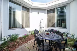 160 Fairfield Woods Rd, Fairfield, CT 06825 - Photo 11