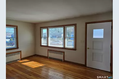 37 Gordon Street, East Haven, CT 06512 - Photo 5