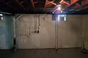 37 Gordon St, East Haven, CT 06512 - Photo 13