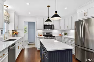 389 Huckleberry Hill Rd, Avon, CT 06001 - Photo 5