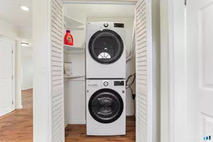 209 Trumbull Ave, Bridgeport, CT 06606 - Photo 11