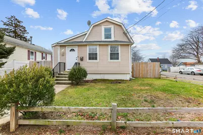 209 Trumbull Avenue, Bridgeport, CT 06606 - Photo 31