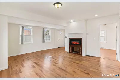 209 Trumbull Avenue, Bridgeport, CT 06606 - Photo 3