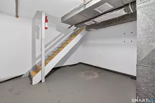 37 Towne House Rd, Hamden, CT 06514 - Photo 21