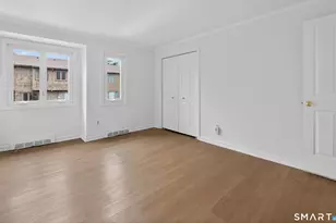 37 Towne House Rd, Hamden, CT 06514 - Photo 15