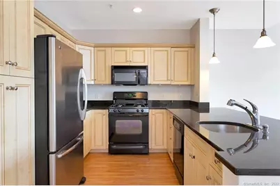 4 Daskams Lane #326, Norwalk, CT 06851 - Photo 9