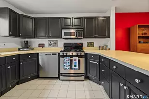 3409 Whitney Ave, Hamden, CT 06518 - Photo 7