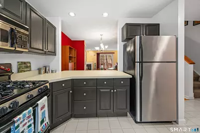 3409 Whitney Avenue #23, Hamden, CT 06518 - Photo 9