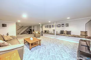 17 Arrowhead Ln, Branford, CT 06405 - Photo 31