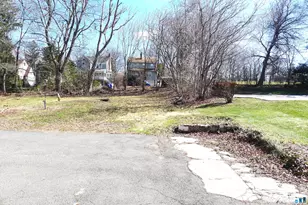 733 Broad St, Meriden, CT 06450 - Photo 5