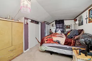733 Broad St, Meriden, CT 06450 - Photo 13