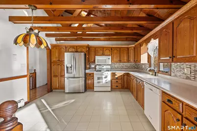 622 Lakeside Boulevard West, Waterbury, CT 06708 - Photo 11