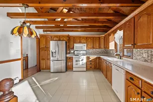 622 Lakeside Blvd W, Waterbury, CT 06708 - Photo 11