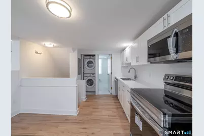 523 Danbury Road #D, Wilton, CT 06897 - Photo 5