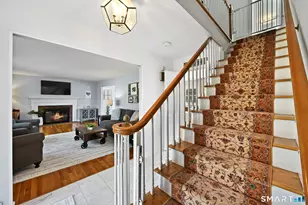 33 Pinnacle Rock Rd, Stamford, CT 06903 - Photo 3