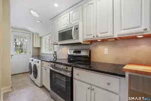 410 Wilton Rd W, Ridgefield, CT 06877 - Photo 11