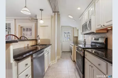 410 Wilton Road West #North, Ridgefield, CT 06877 - Photo 7