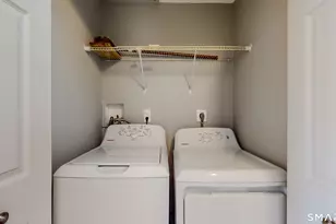 54 Clubhouse Dr, Woodbury, CT 06798 - Photo 21