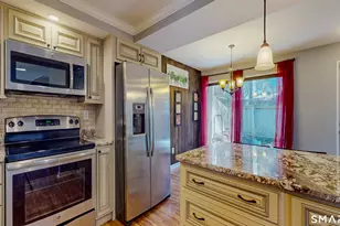54 Clubhouse Dr, Woodbury, CT 06798 - Photo 9