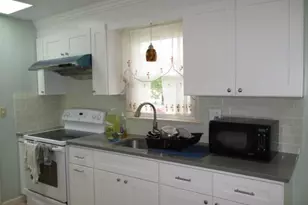 48 Collier Cir, Hamden, CT 06518 - Photo 5