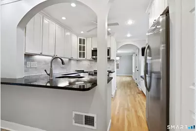 21 Eunice Avenue, Fairfield, CT 06824 - Photo 9