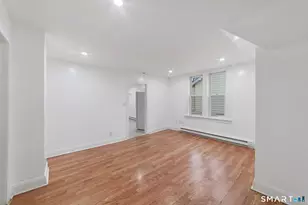 23 James St, Waterbury, CT 06708 - Photo 3