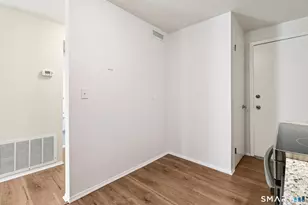 172 Towne House Rd, Hamden, CT 06514 - Photo 5