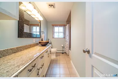 108 Wayne Lane, Meriden, CT 06450 - Photo 23