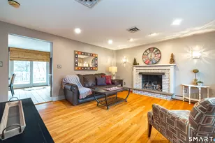 108 Wayne Ln, Meriden, CT 06450 - Photo 3