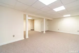 108 Wayne Ln, Meriden, CT 06450 - Photo 27