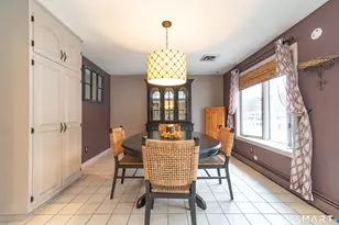 108 Wayne Ln, Meriden, CT 06450 - Photo 15