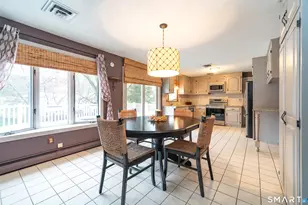 108 Wayne Ln, Meriden, CT 06450 - Photo 11