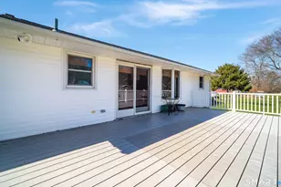 108 Wayne Ln, Meriden, CT 06450 - Photo 35