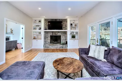 124 Shady Knoll Drive, Stamford, CT 06903 - Photo 11