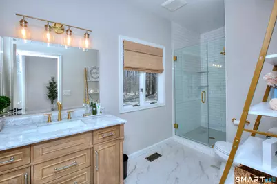 124 Shady Knoll Drive, Stamford, CT 06903 - Photo 13