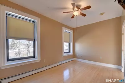 26 Greene Avenue #A8, Norwich, CT 06360 - Photo 11