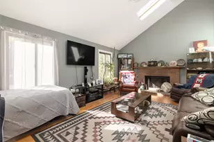 18 Meadowlark Rd, Simsbury, CT 06092 - Photo 7