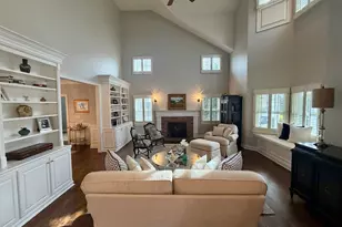 6 Winding Way, Trumbull, CT 06611 - Photo 5