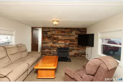 19 Donna Street, Beacon Falls, CT 06403 - Photo 5