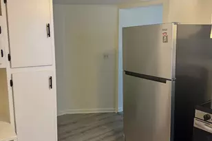 55 Spring St, Enfield, CT 06082 - Photo 7