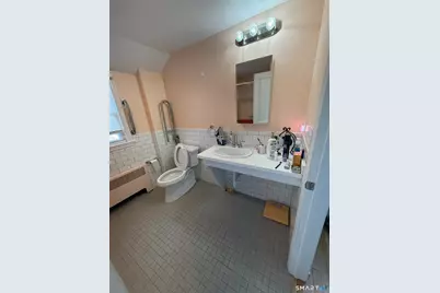 111 Franklin Avenue, Stratford, CT 06614 - Photo 15