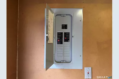 90 Larchmont Avenue, Waterbury, CT 06708 - Photo 25