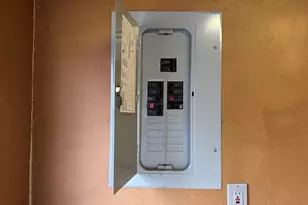 90 Larchmont Ave, Waterbury, CT 06708 - Photo 25